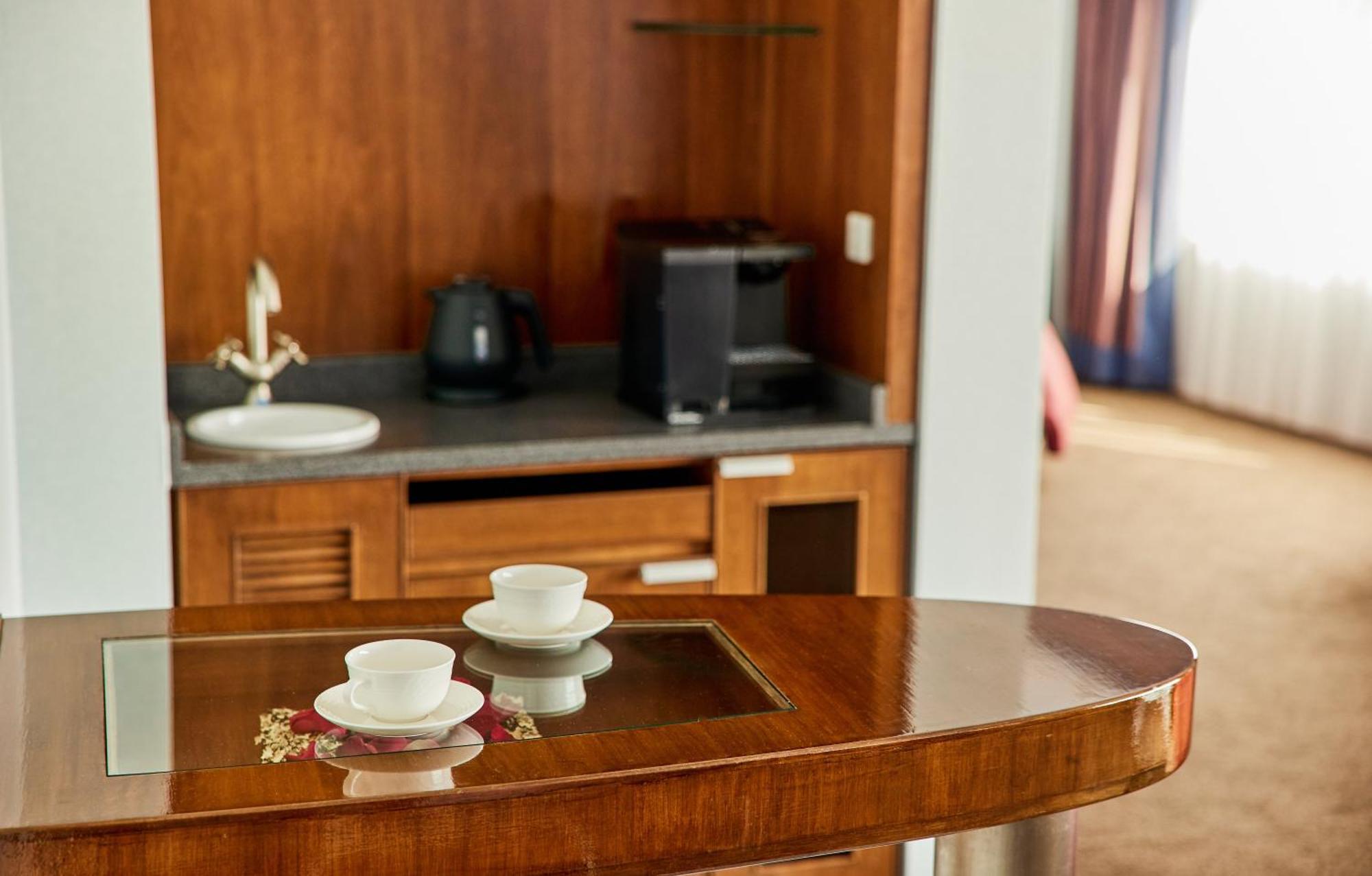 Urayasu Brighton Hotel Tokyo Bay Extérieur photo